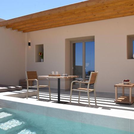 Living Moments Villa ฟิรา ภายนอก รูปภาพ