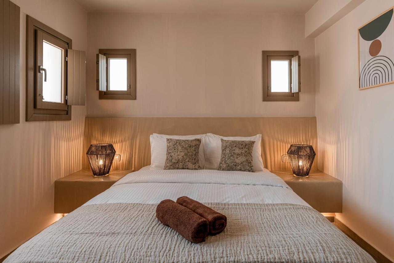Living Moments Villa ฟิรา ภายนอก รูปภาพ