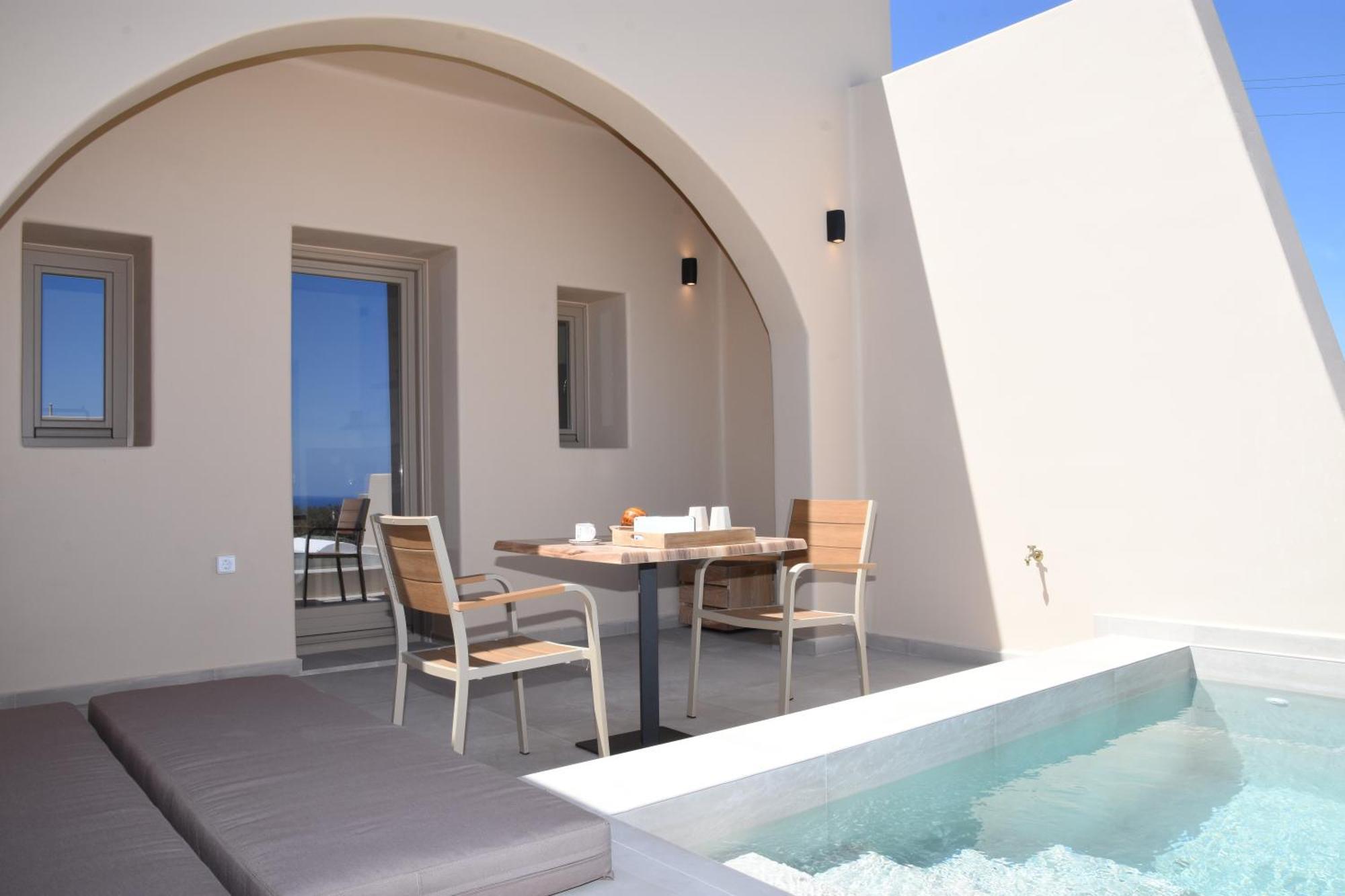 Living Moments Villa ฟิรา ภายนอก รูปภาพ