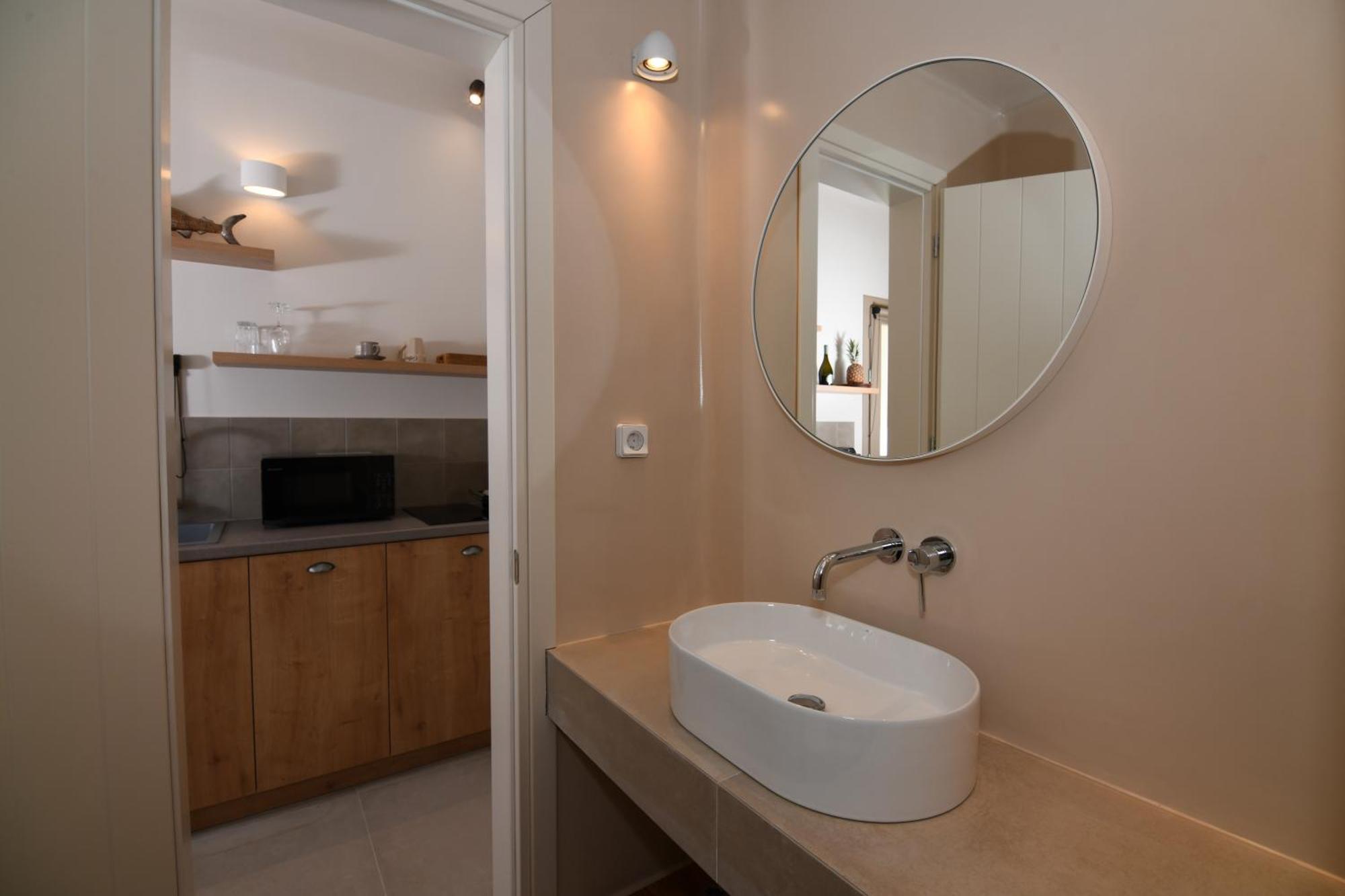 Living Moments Villa ฟิรา ภายนอก รูปภาพ