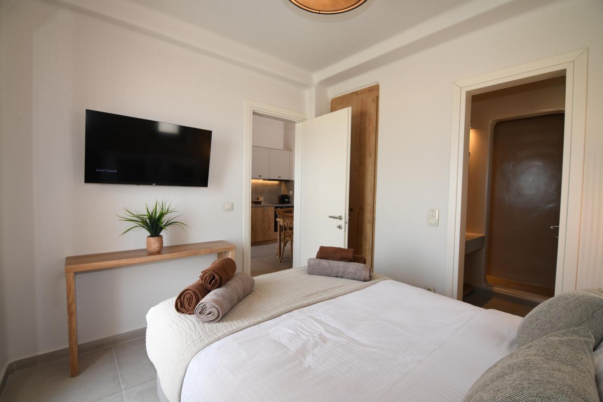 Living Moments Villa ฟิรา ภายนอก รูปภาพ