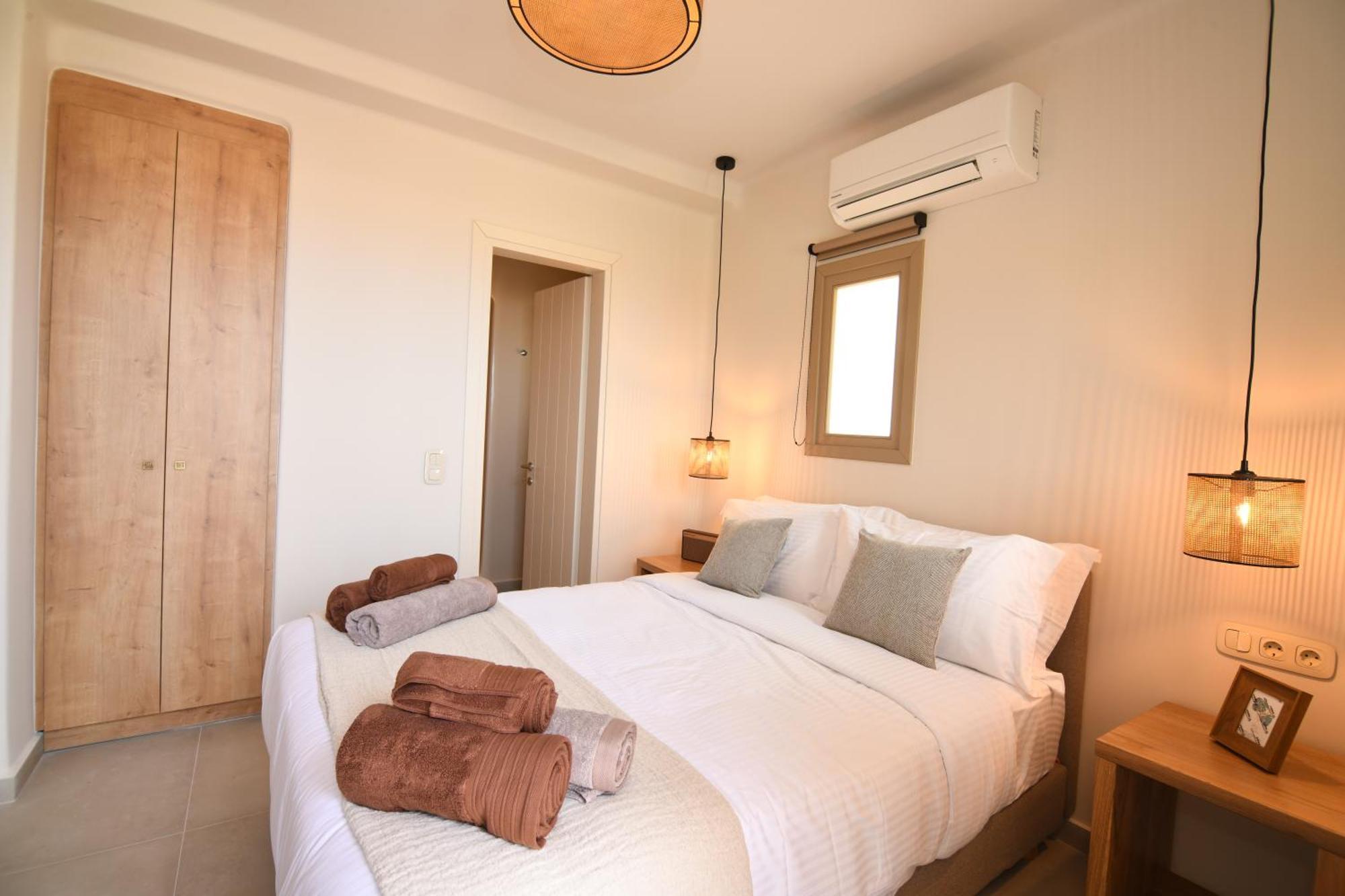 Living Moments Villa ฟิรา ภายนอก รูปภาพ